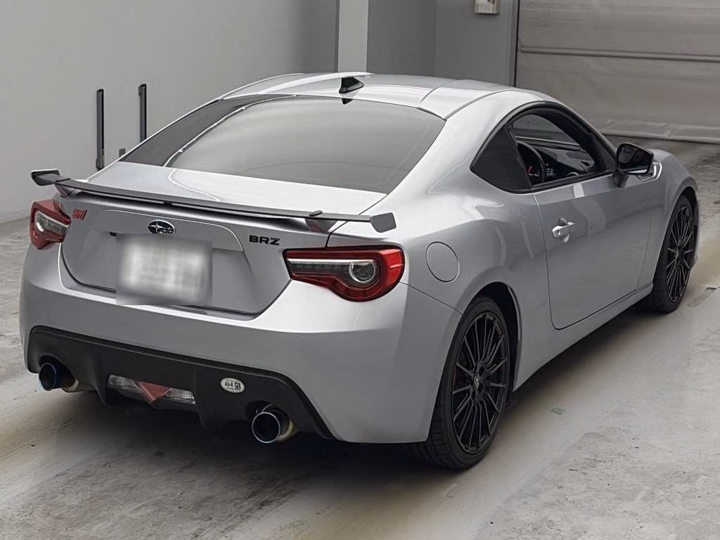 SUBARU BRZ