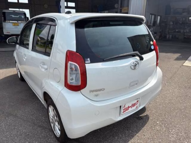 TOYOTA PASSO
