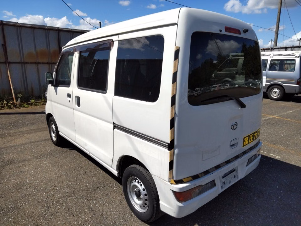 DAIHATSU HIJET
