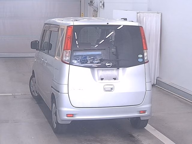 NISSAN ROOX