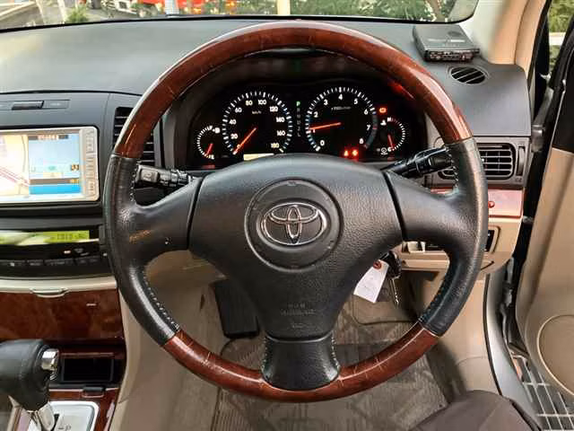 TOYOTA PREMIO