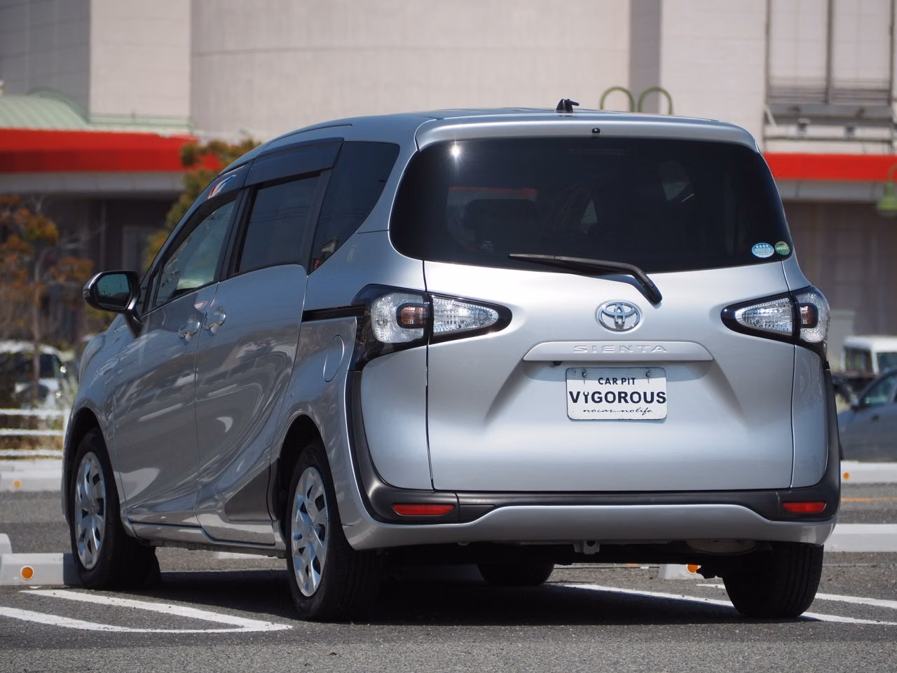 TOYOTA SIENTA