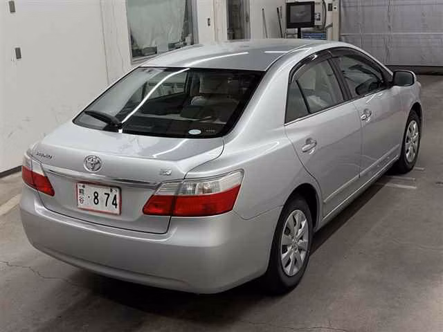 TOYOTA PREMIO
