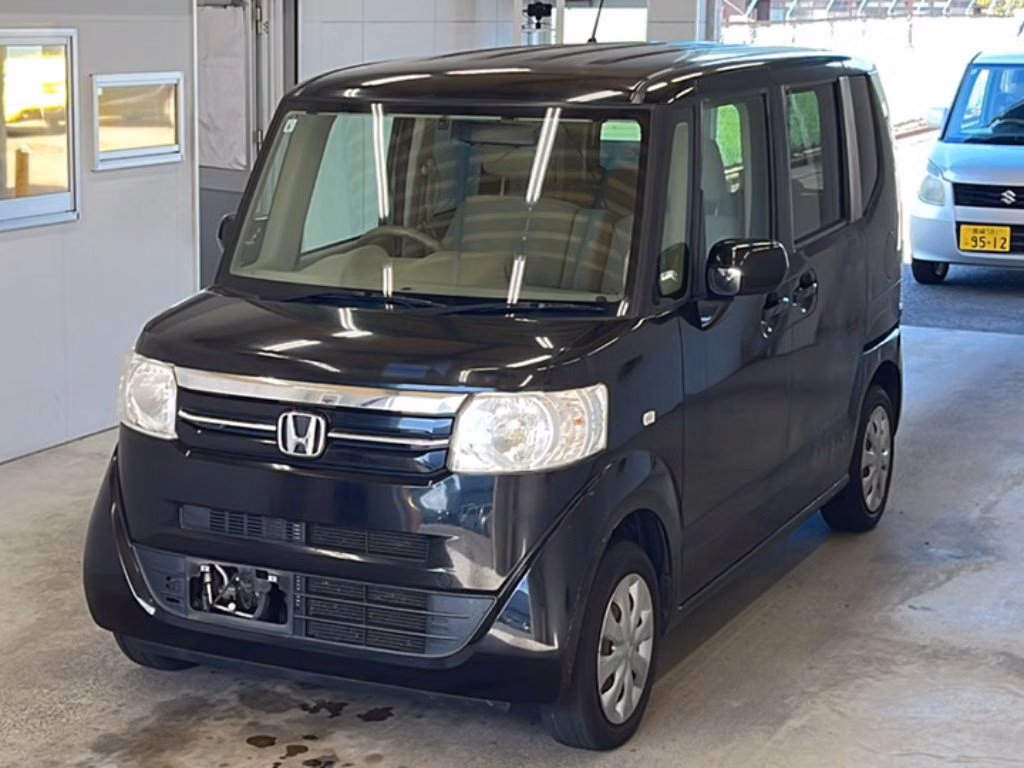 HONDA N-BOX