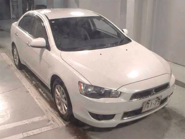 MITSUBISHI GALANT FORTIS
