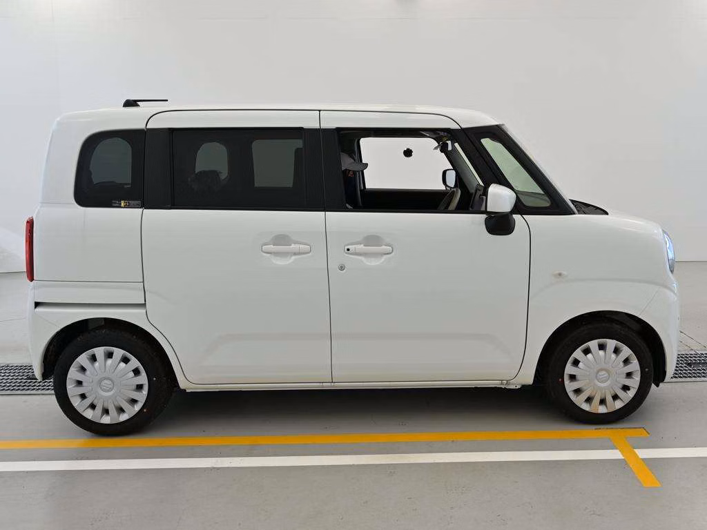 SUZUKI WAGON R SMILE