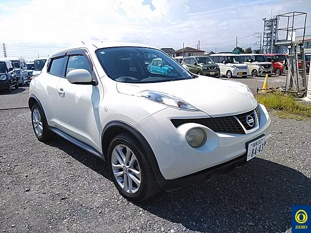 NISSAN JUKE