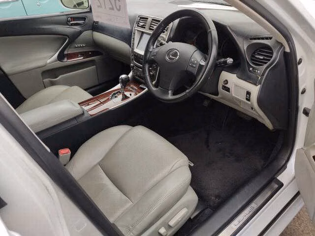 LEXUS IS350