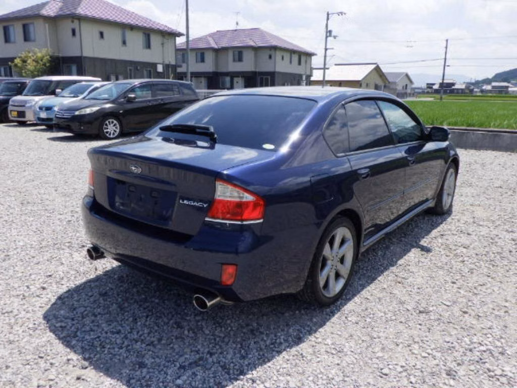SUBARU LEGACY B4