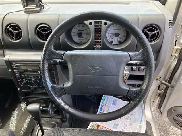 DAIHATSU NAKED