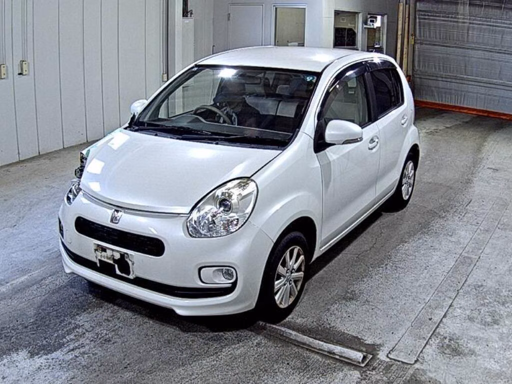 TOYOTA PASSO