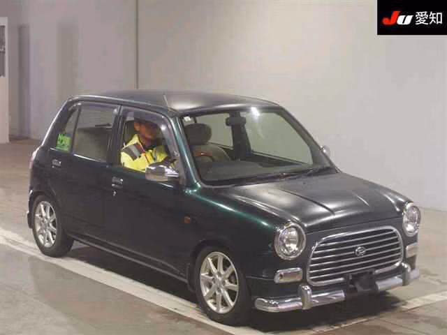 DAIHATSU MIRA GINO