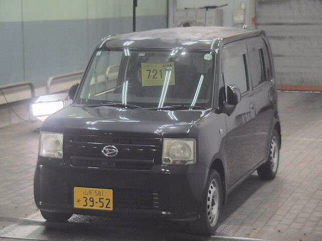DAIHATSU MOVE CONTE