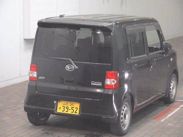 DAIHATSU MOVE CONTE