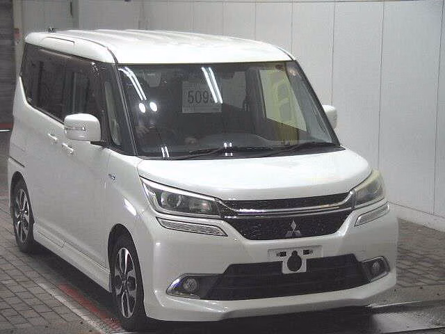 MITSUBISHI DELICA D:2