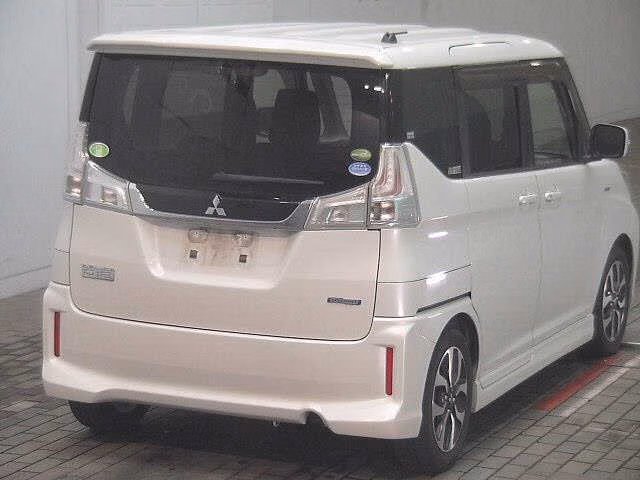MITSUBISHI DELICA D:2