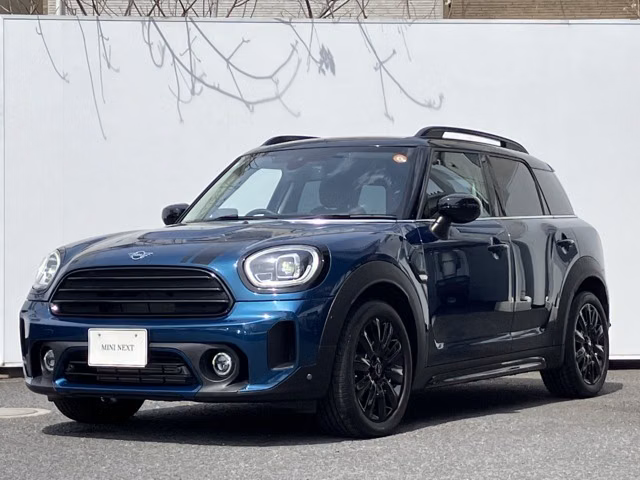 MINI Crossover
