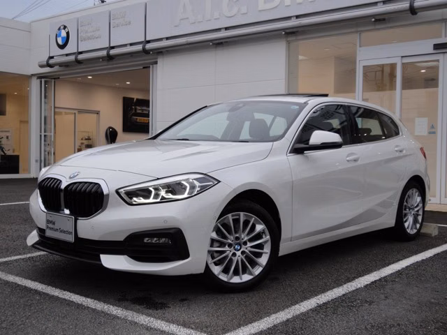 BMW 1-SERIES