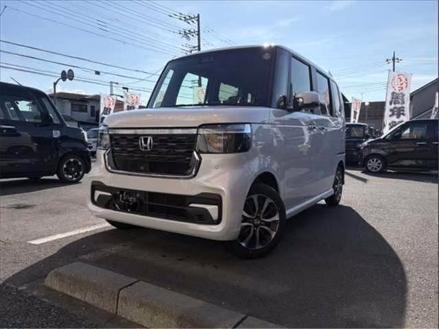 HONDA N-BOX