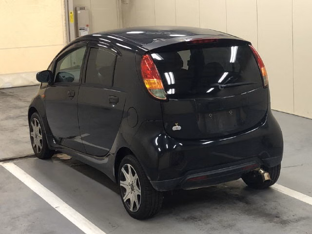 MITSUBISHI I