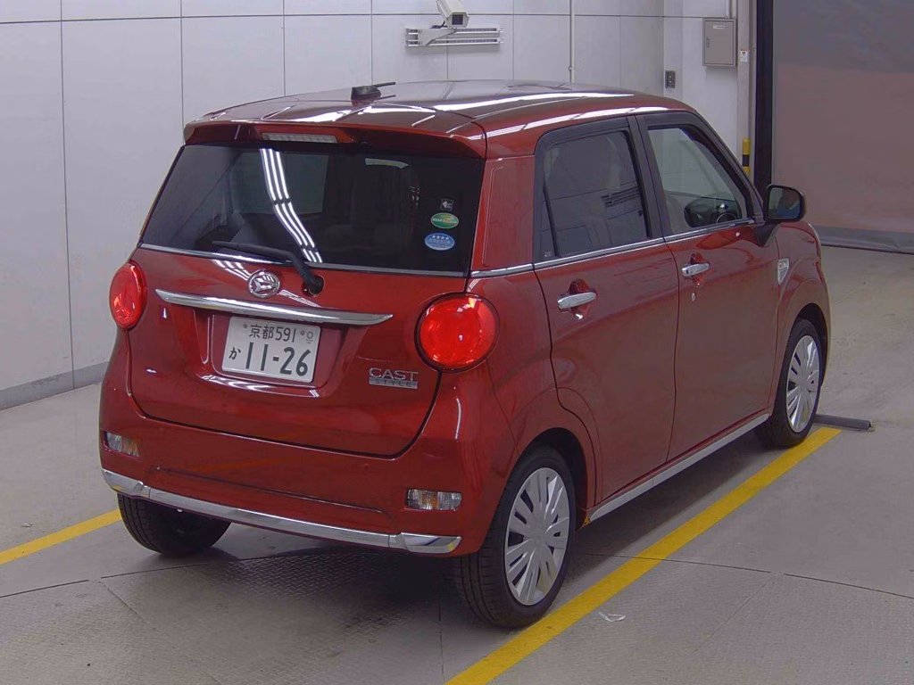 DAIHATSU CAST