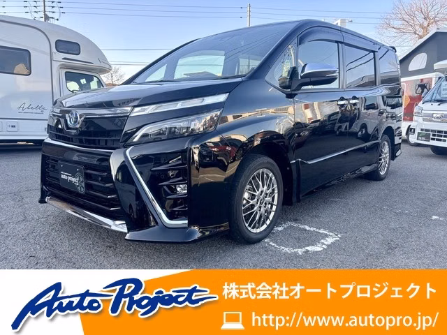 TOYOTA VOXY