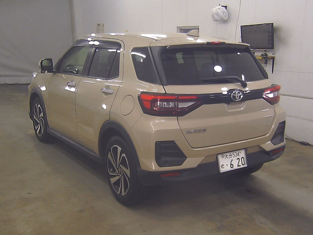 TOYOTA RAIZE