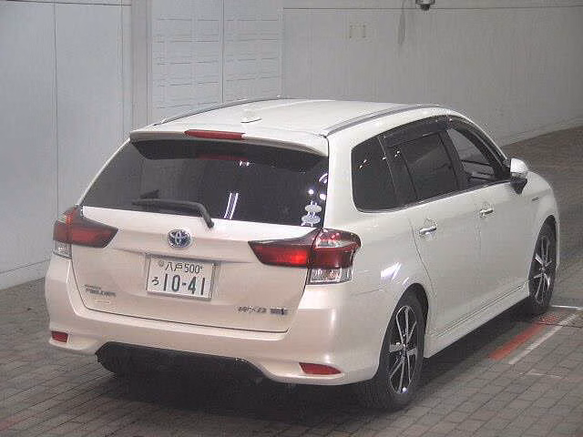TOYOTA COROLLA FIELDER