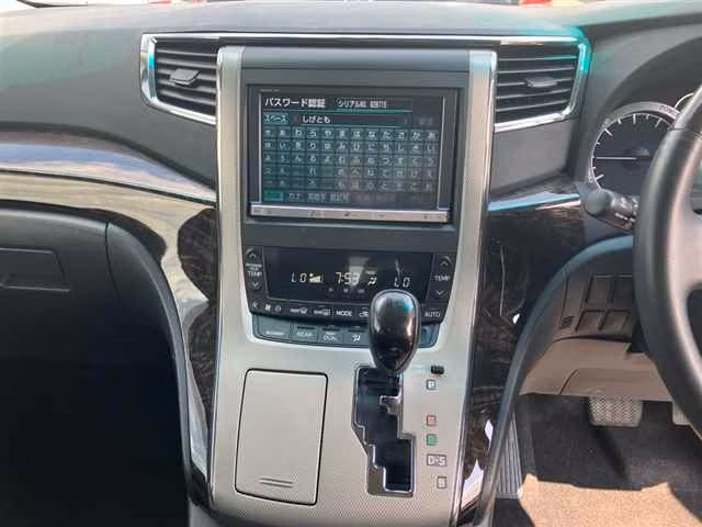 TOYOTA ALPHARD