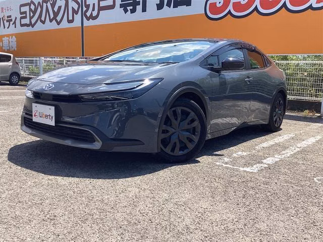 TOYOTA PRIUS