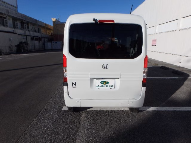 HONDA N-VAN