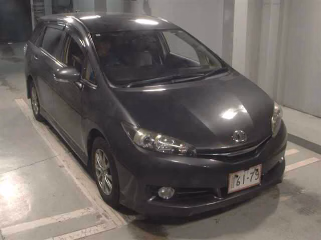 TOYOTA WISH