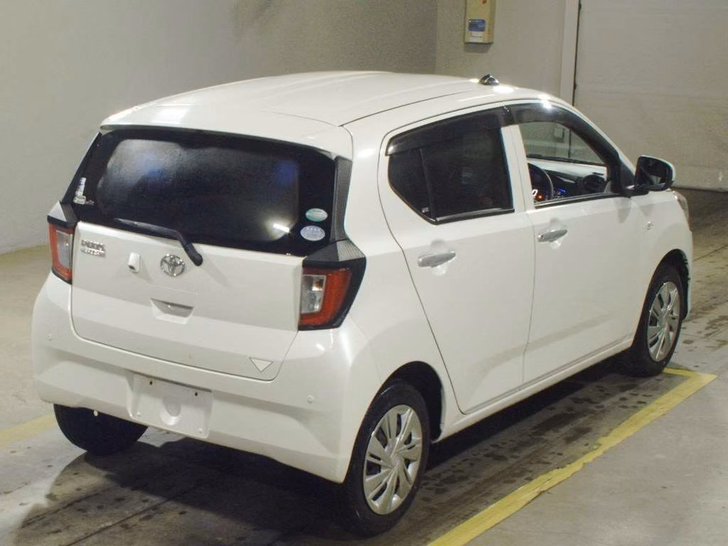 TOYOTA PIXIS EPOCH