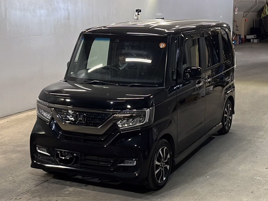 HONDA N-BOX