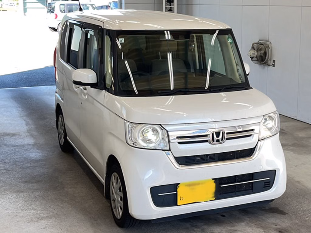 HONDA N-BOX