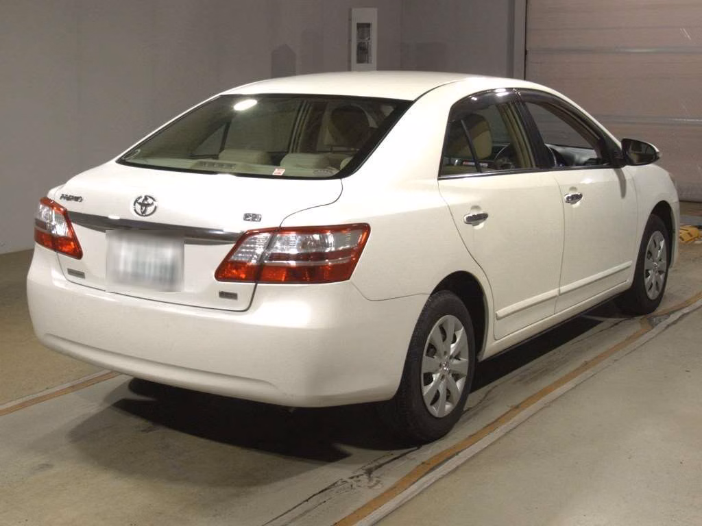 TOYOTA PREMIO