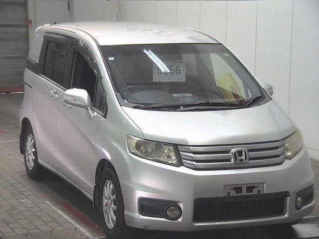 Honda Freed Spike