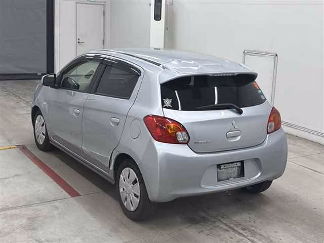 MITSUBISHI MIRAGE