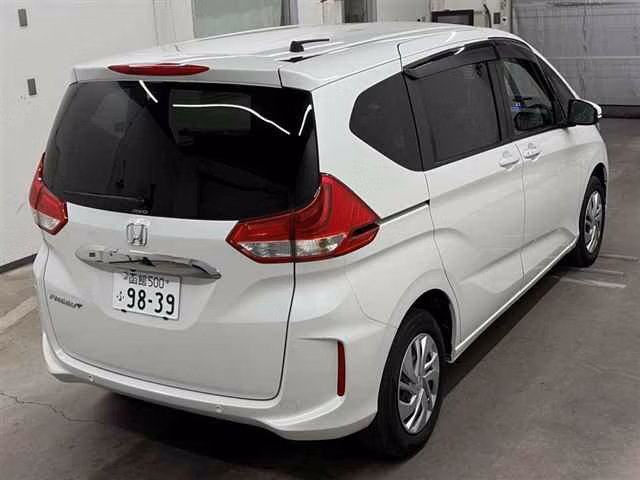 HONDA FREED+