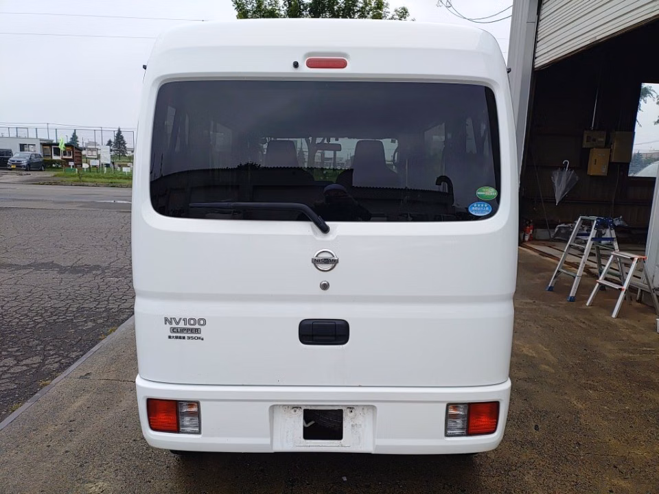 NISSAN NV100 CLIPPER