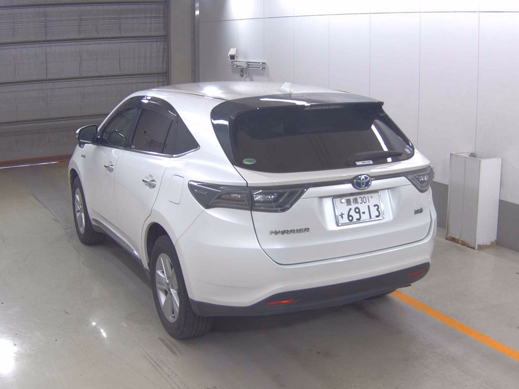 TOYOTA HARRIER