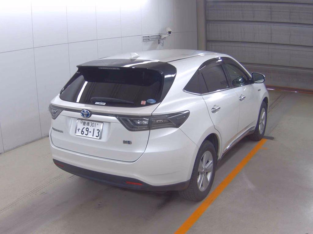 TOYOTA HARRIER