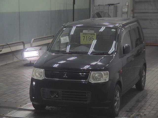 MITSUBISHI EK WAGON