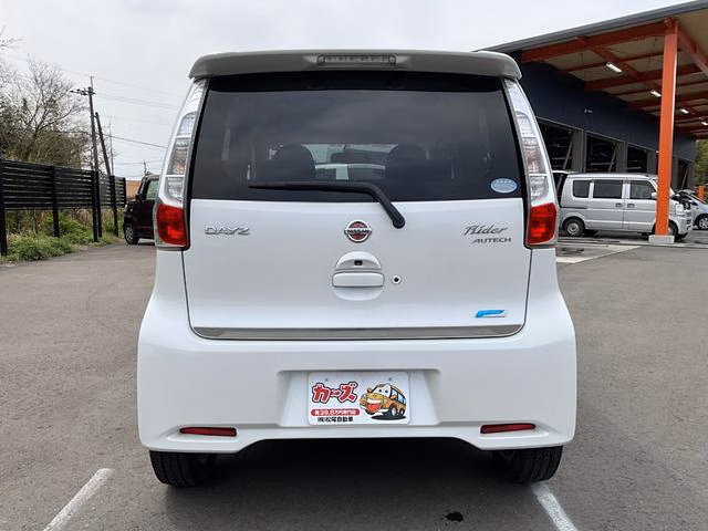 NISSAN DAYZ