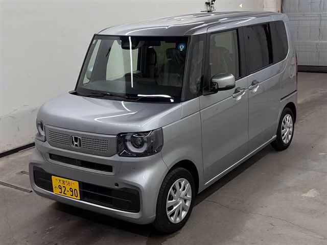 HONDA N-BOX