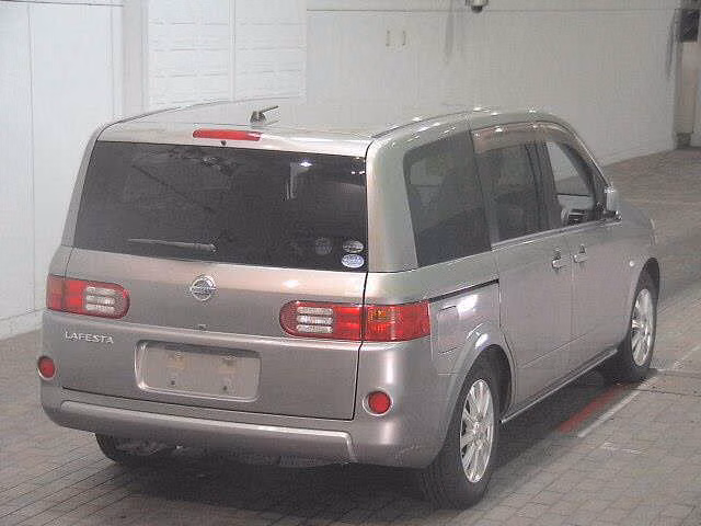 NISSAN LAFESTA