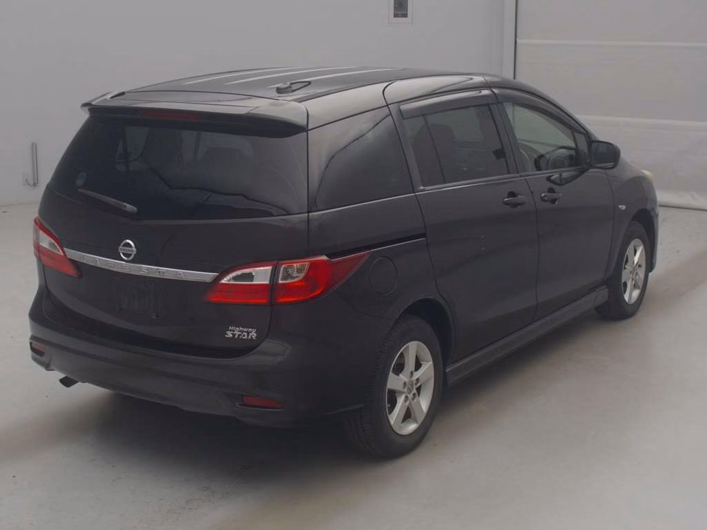 NISSAN LAFESTA