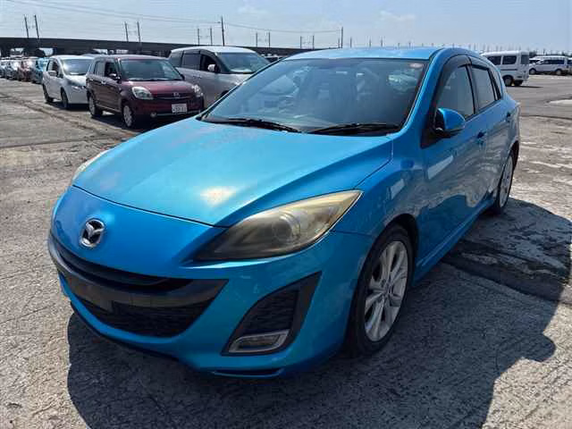 MAZDA AXELA