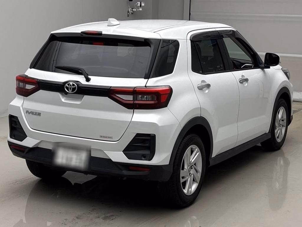 TOYOTA RAIZE