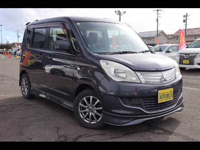 MITSUBISHI DELICA D:2